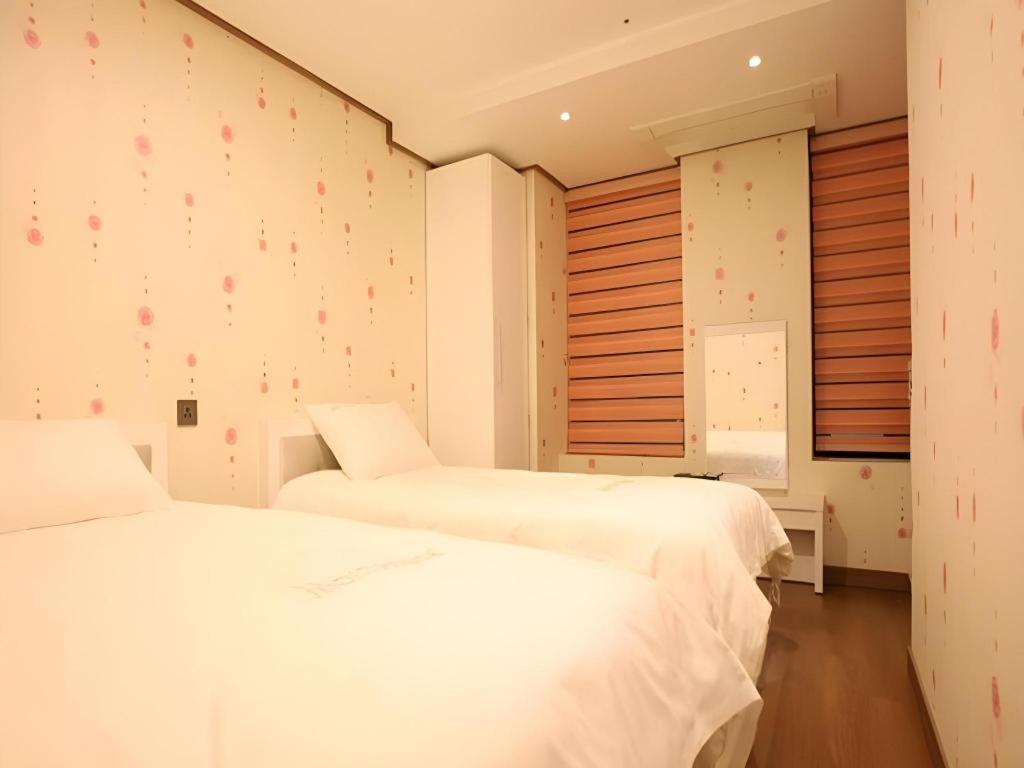 Hotel Myeongdong Mom House Seoul Exterior foto